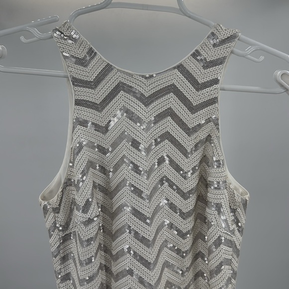 Cache White and Silver Sequin Mini Dress fitted chevron s party event Hoco dance - Picture 6 of 11